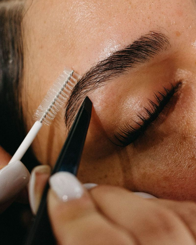 Lash and Brow Studio Cheshire, smitten kitten beauty