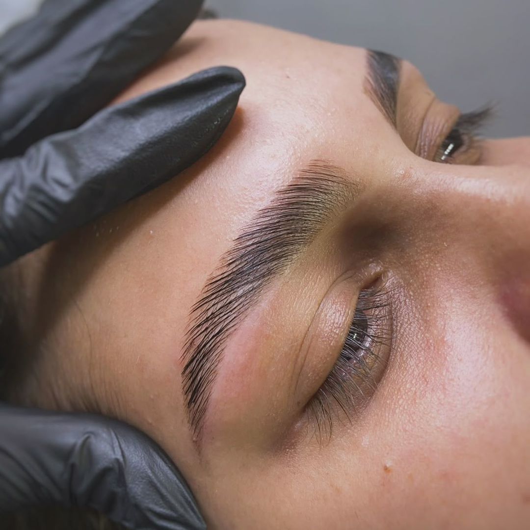 beauty studio Cheshire ct, smitten kitten beauty, brow services Cheshire ct
